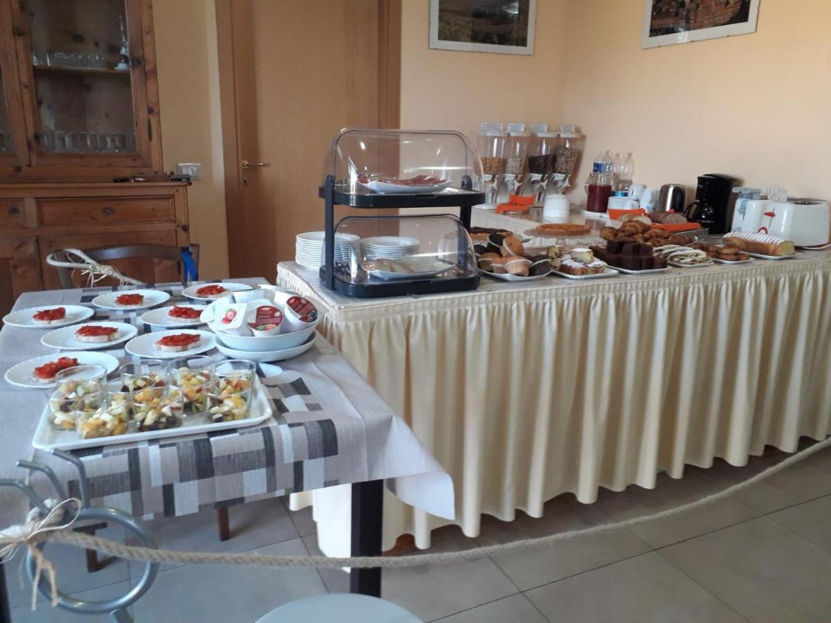 B&B Gli Archi Сиена Экстерьер фото